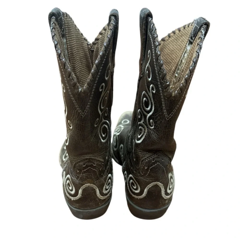 Ariat Tan and Brown Western Boots